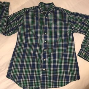 Vineyard Vine dress shirt